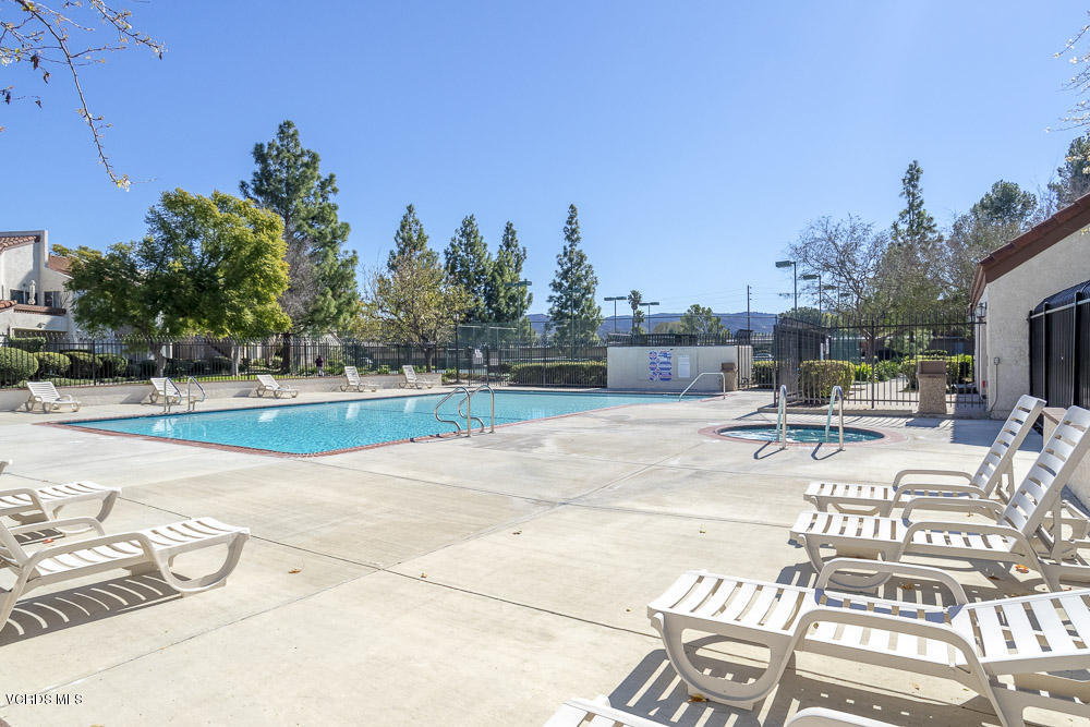1742 Sinaloa Road, Unit 336 Simi Valley, CA 93065 - Photo 14 of 16 Sinaloa_Low-15