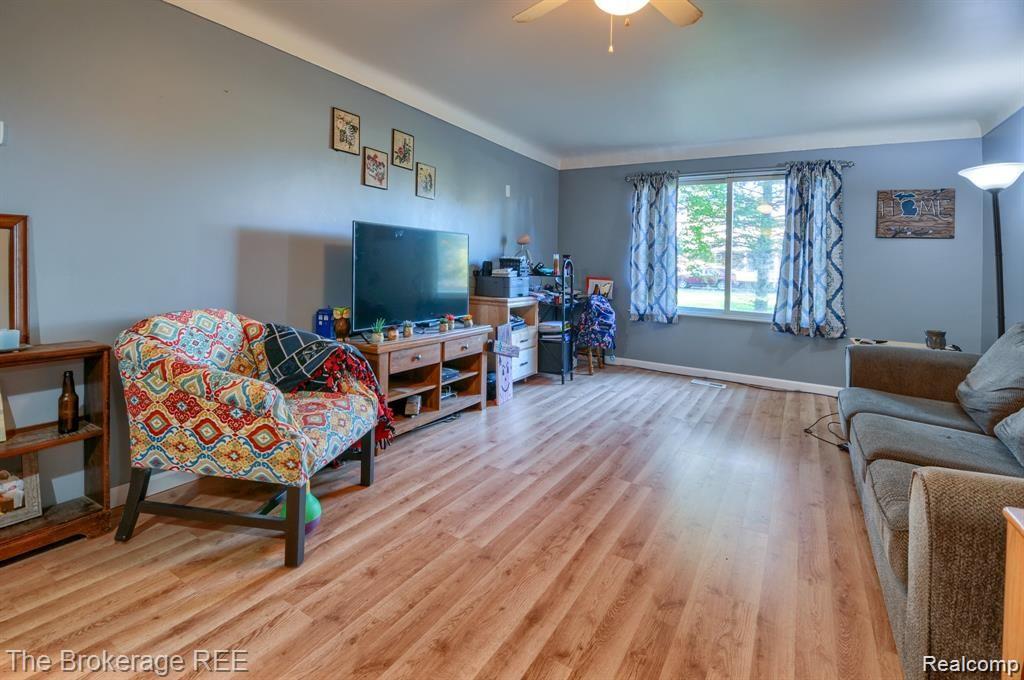11245 Nichols Road Montrose, MI 48457 - Photo 13 of 24 SD3_5761-HDR(5).jpg