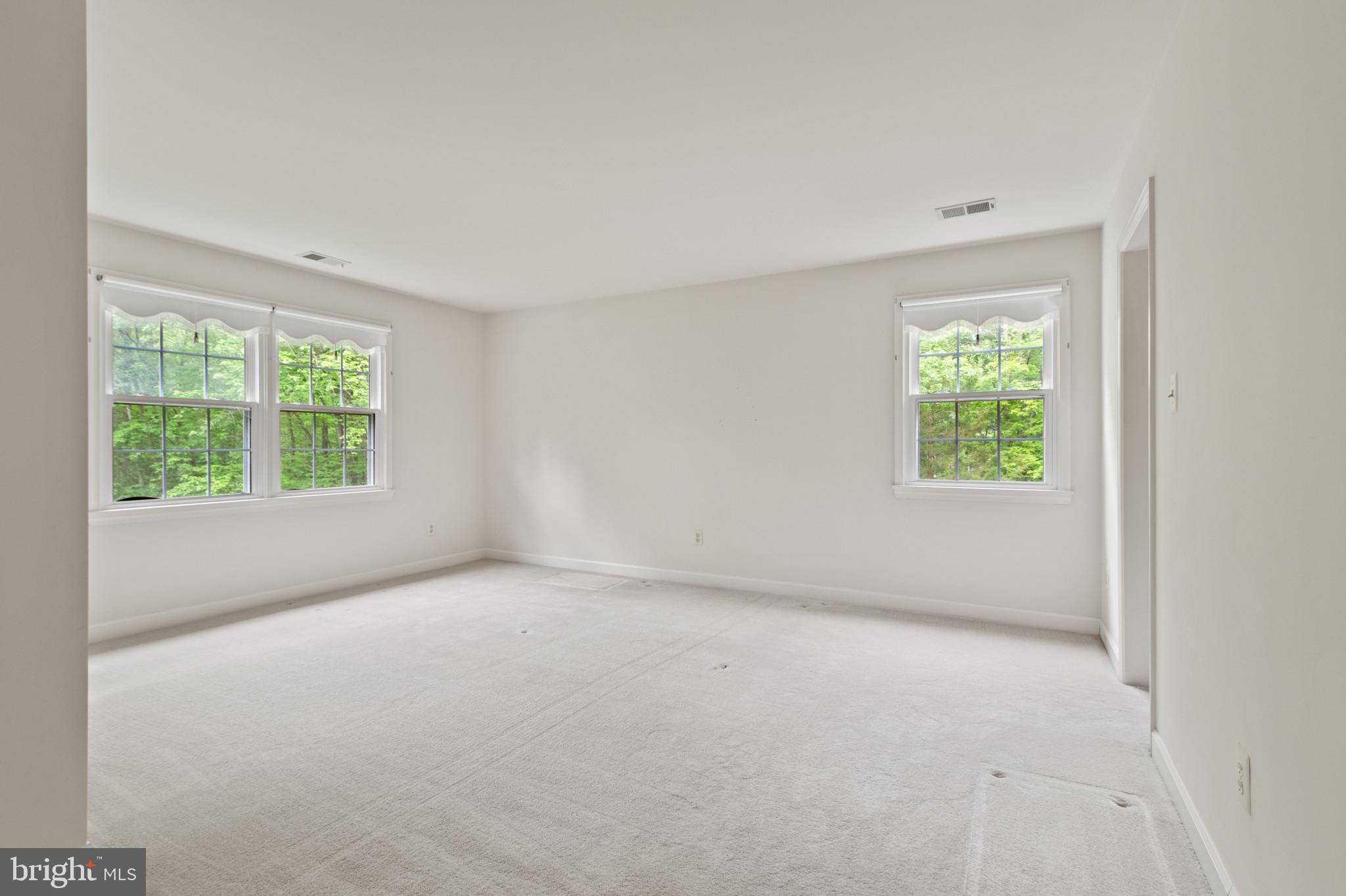 11809 Henderson Road Clifton, VA 20124 - Photo 31 of 59 Gallery Image 31