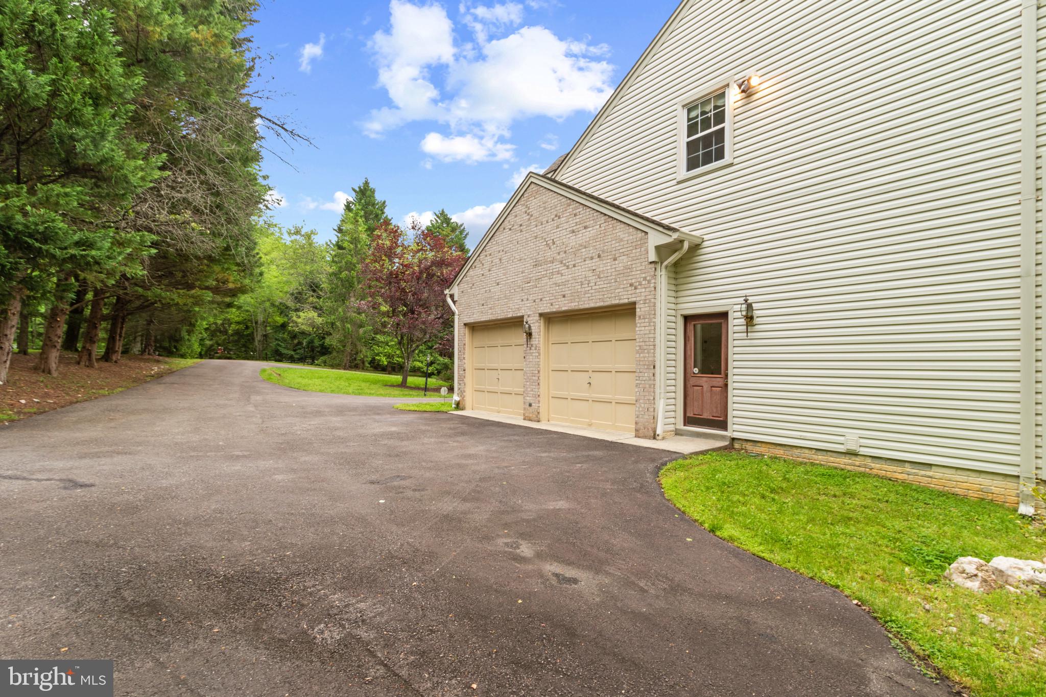 11809 Henderson Road Clifton, VA 20124 - Photo 52 of 59 Gallery Image 52