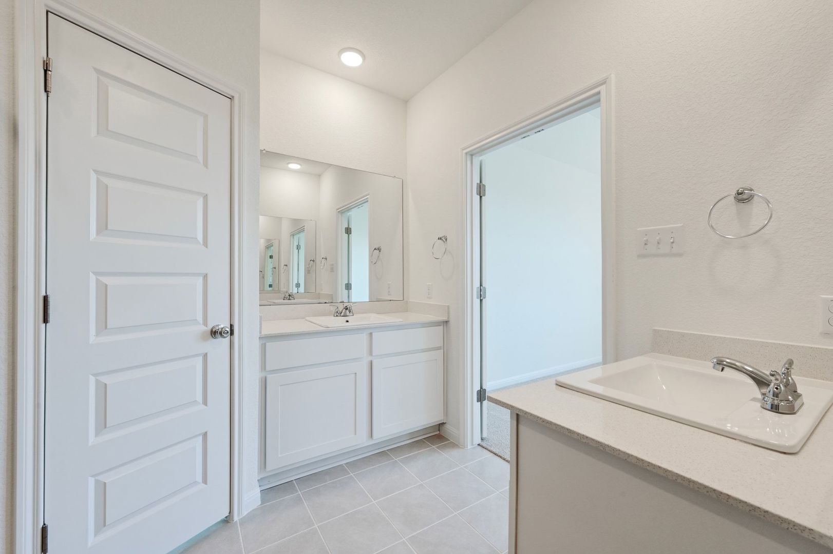 270 Bendecido Loop Elgin, TX 78621 - Photo 17 of 39