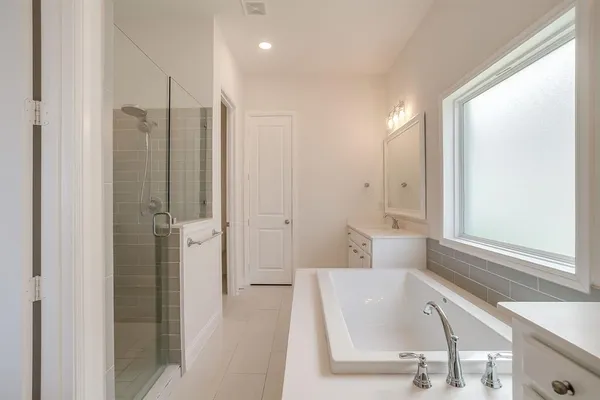 $519,000 | 208 Observation Drive West, Aledo, TX 76008