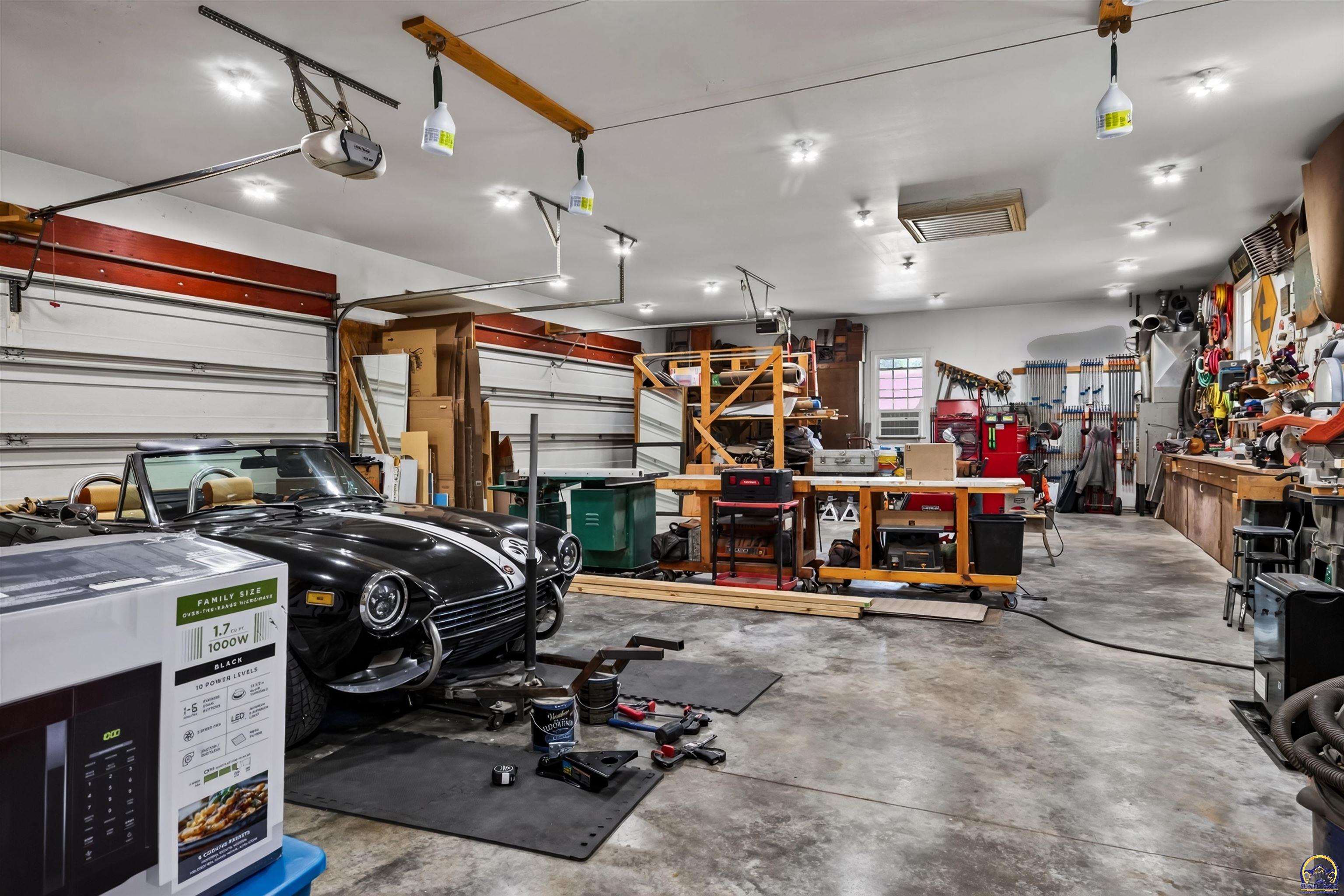 2030 Northwest Lower Silver Lake Road Topeka, KS 66618 - Photo 45 of 50 50 X 30 Workshop