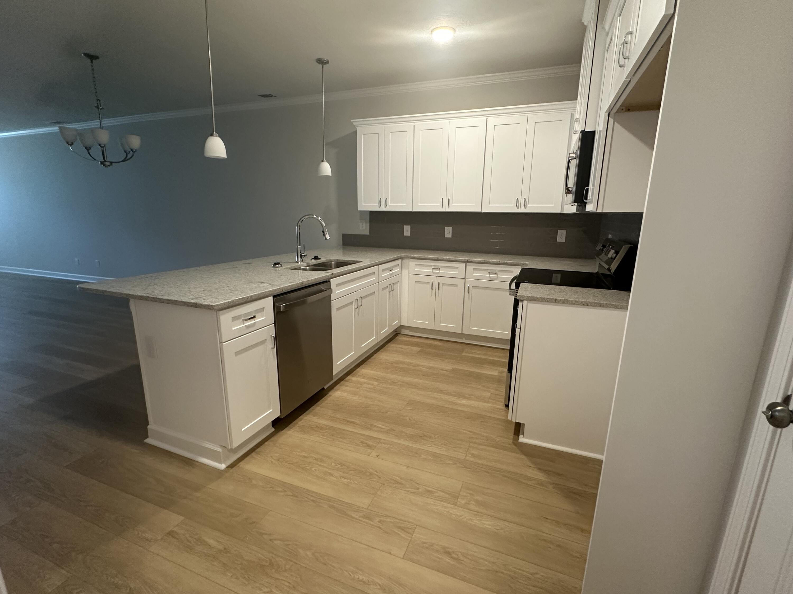 4161 Adelaide Loop Aiken, SC 29803 - Photo 4 of 19 Kitchen