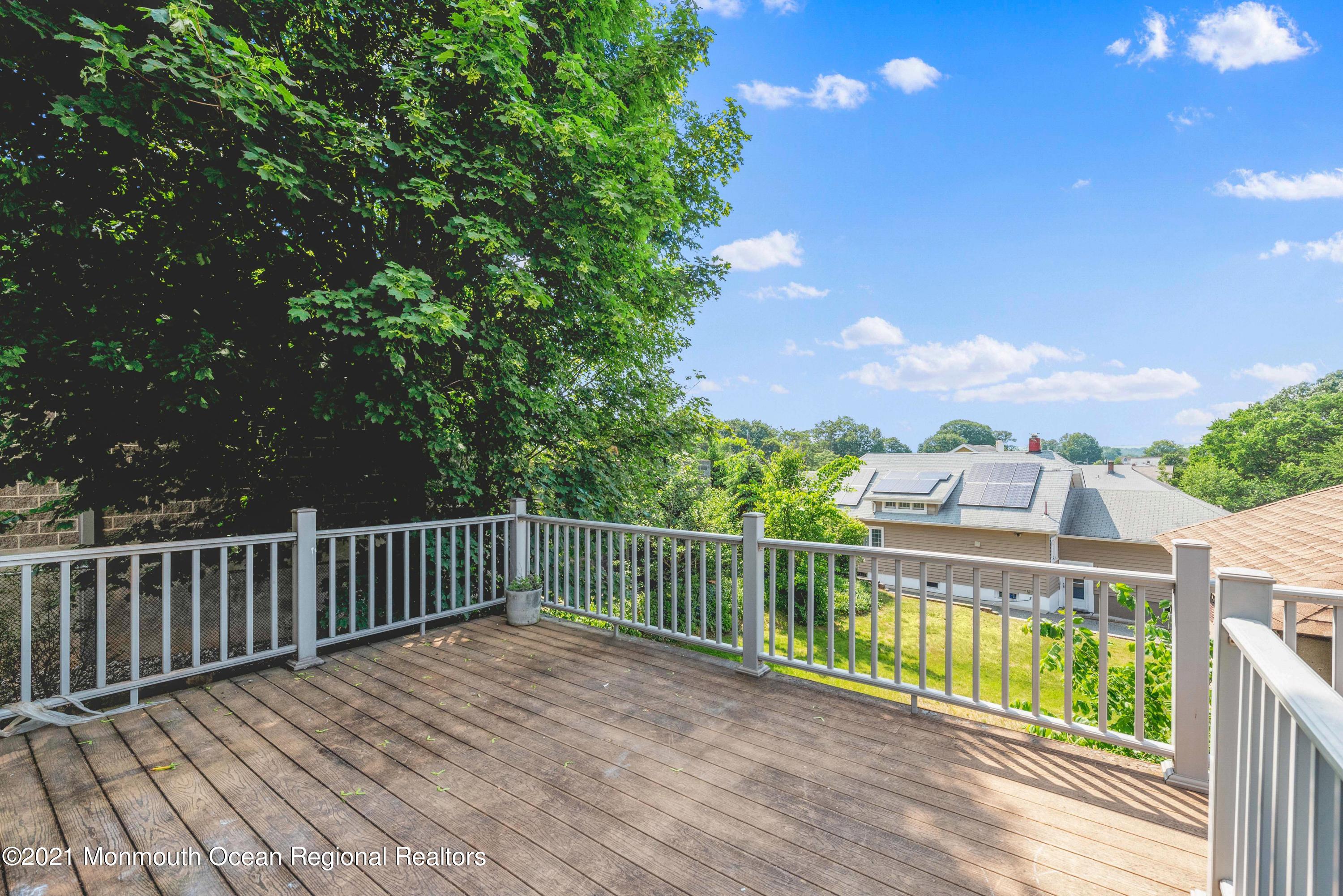 449 Ridge Road Lyndhurst, NJ 07071 - Photo 29 of 38 Yard View from Deck