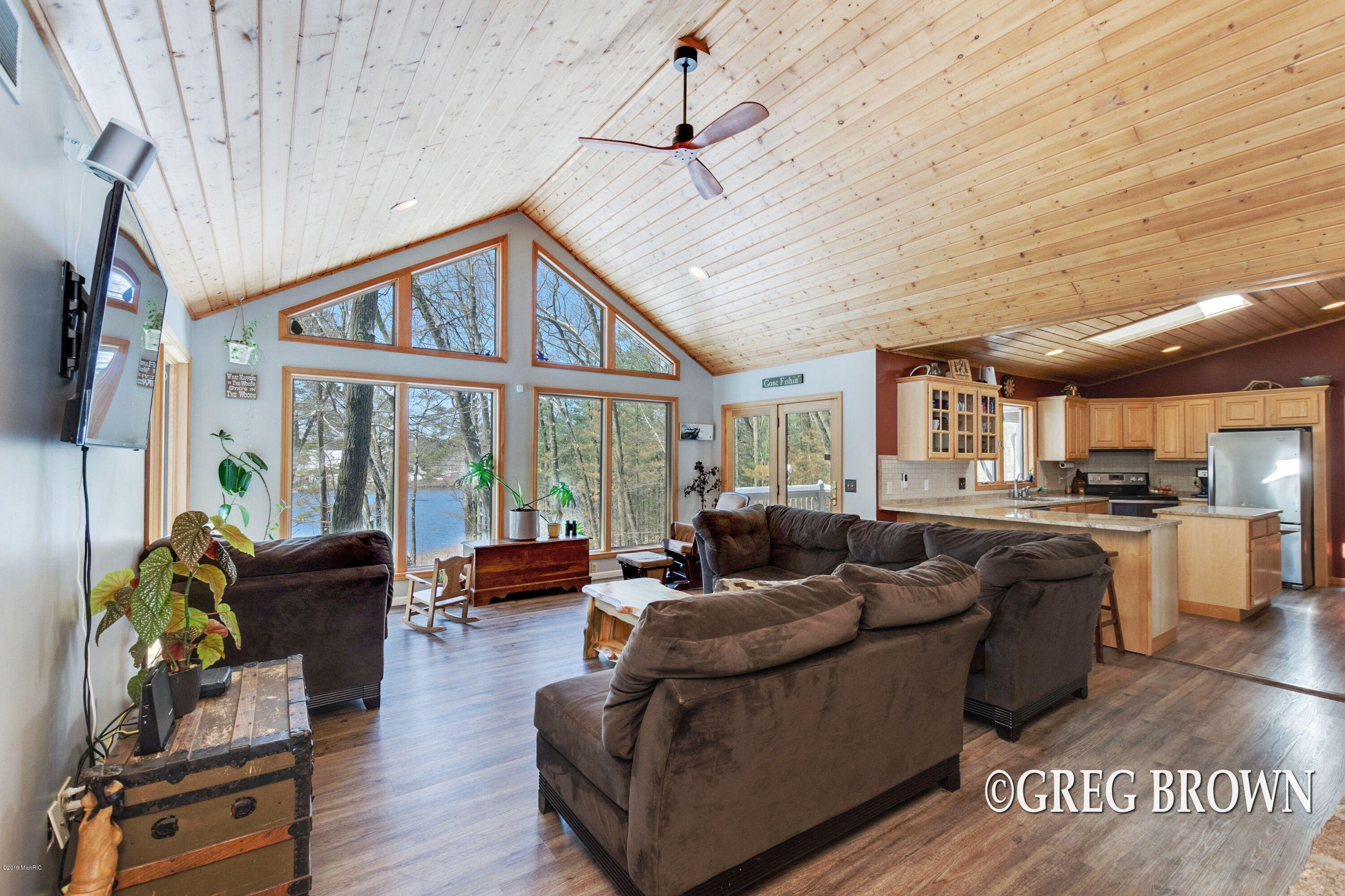 14350 Keiber Road Greenville, MI 48838 - Photo 13 of 27 TPiiVdVR