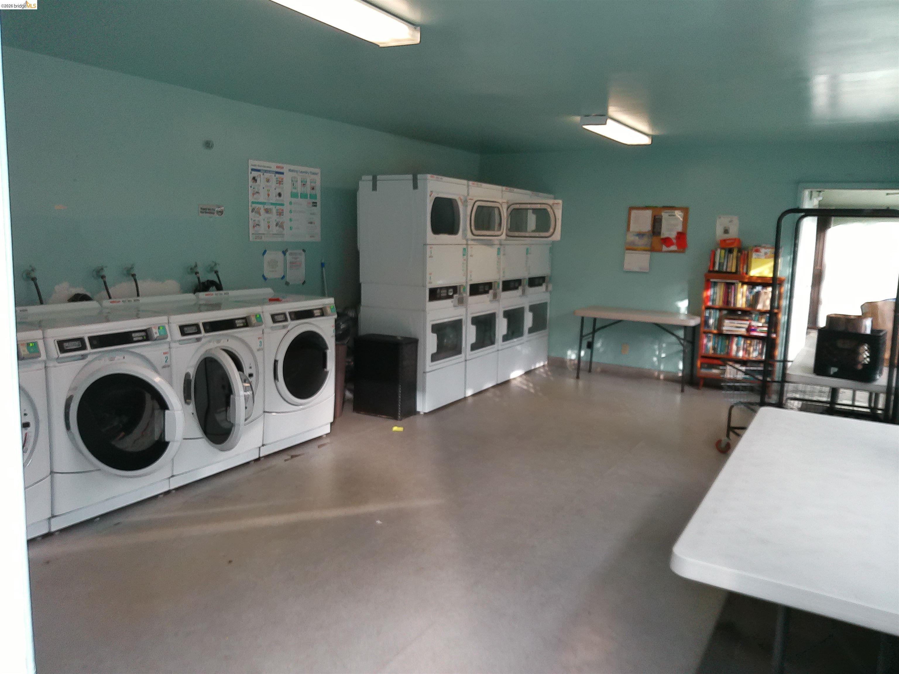 325 Kitty Hawk Road, Unit 304 Alameda, CA 94501 - Photo 36 of 36 Gallery Image 36