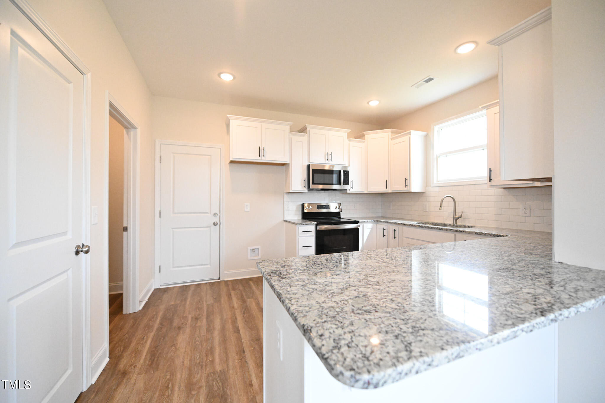 138 Johnson Ridge Way Four Oaks, NC 27524 - Photo 11 of 33 011