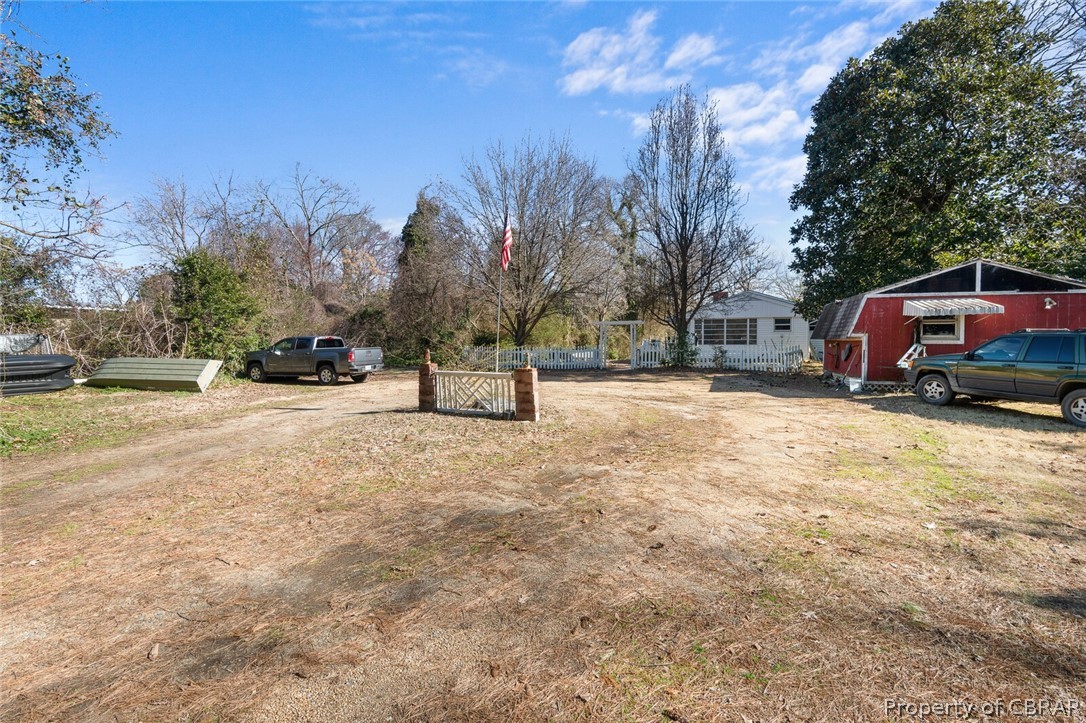 1495 Laurens Road Gloucester Point, VA 23062 - Photo 9 of 40 Gallery Image 9