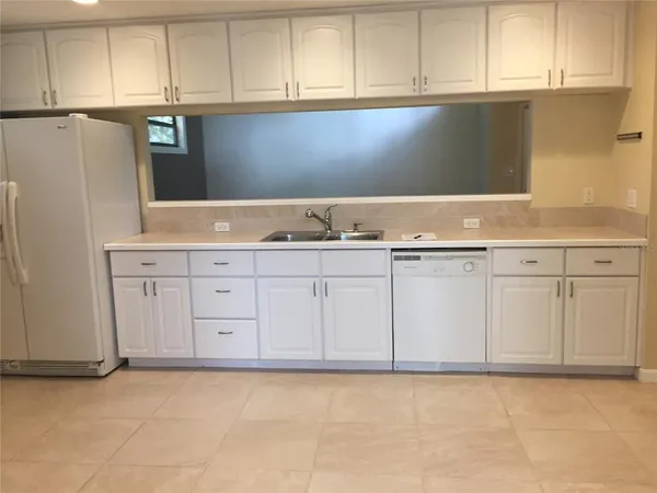 $3,150 | 102 Northwest 24 Street, Gainesville, FL 32607