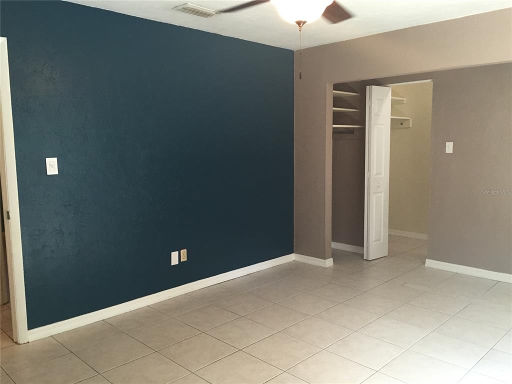 102 Northwest 24 Street Gainesville, FL 32607 - Photo 7 of 11