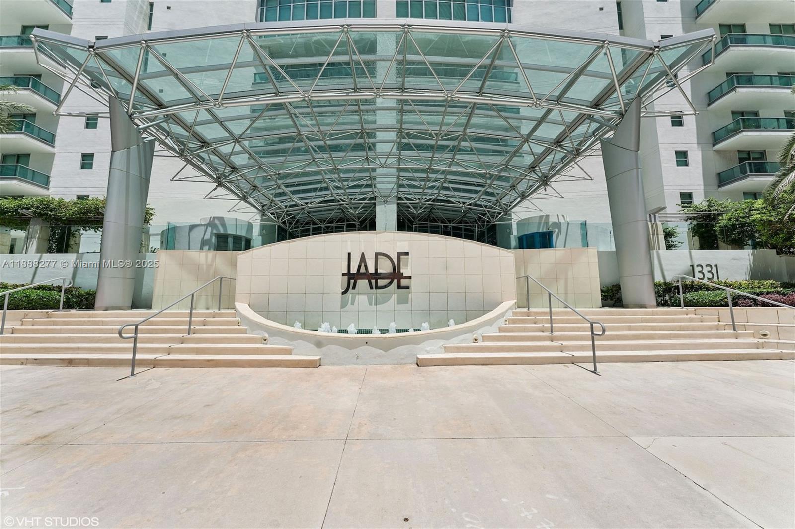 1331 Brickell Bay Drive, Unit 2802 Miami, FL 33131 - Photo 12 of 35