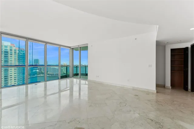 $1,345,000 | 1331 Brickell Bay Drive, Unit 2802, Miami, FL 33131