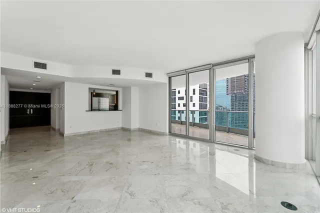 $1,345,000 | 1331 Brickell Bay Drive, Unit 2802, Miami, FL 33131