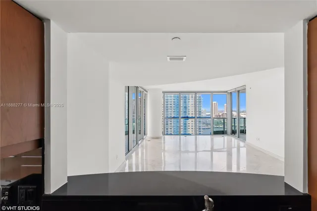 $1,345,000 | 1331 Brickell Bay Drive, Unit 2802, Miami, FL 33131