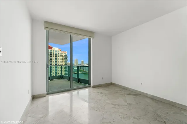 $1,345,000 | 1331 Brickell Bay Drive, Unit 2802, Miami, FL 33131