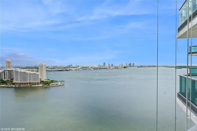 $1,345,000 | 1331 Brickell Bay Drive, Unit 2802, Miami, FL 33131