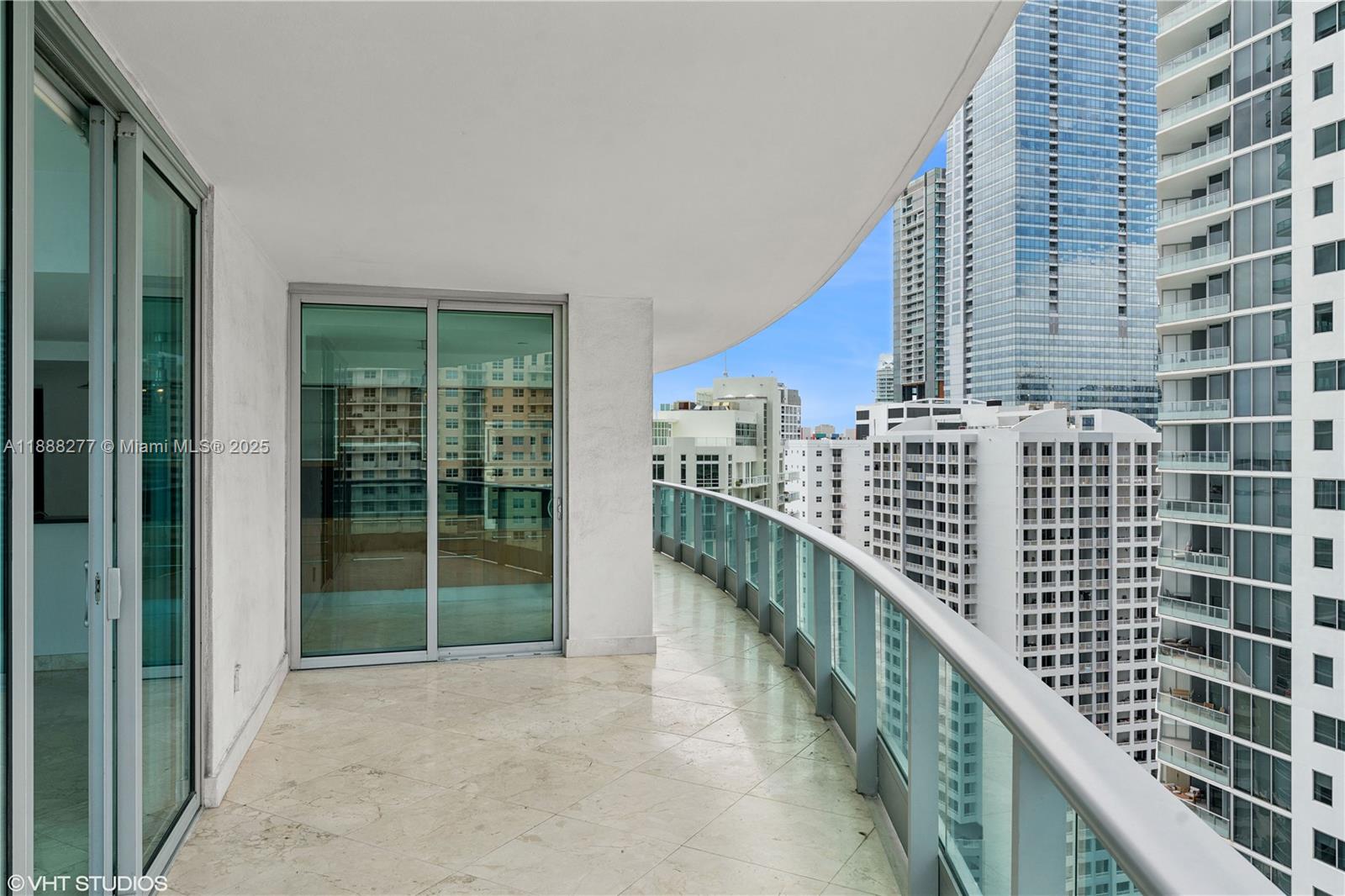 1331 Brickell Bay Drive, Unit 2802 Miami, FL 33131 - Photo 4 of 35