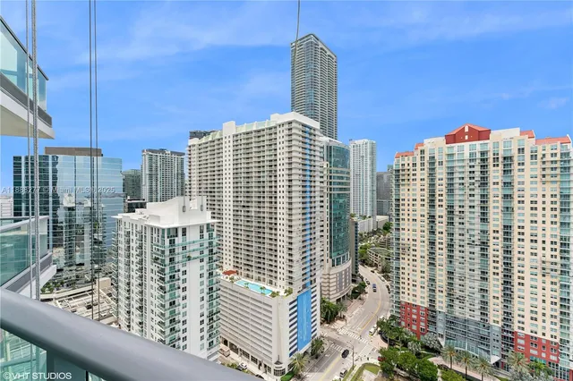 $1,345,000 | 1331 Brickell Bay Drive, Unit 2802, Miami, FL 33131