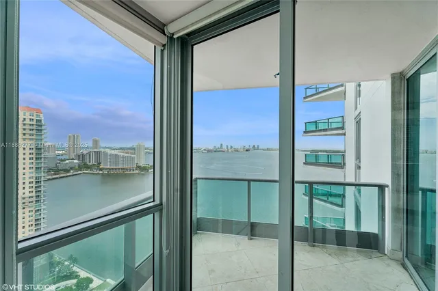 $1,345,000 | 1331 Brickell Bay Drive, Unit 2802, Miami, FL 33131
