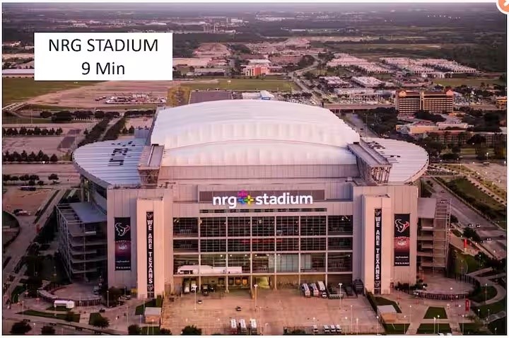 1912 Arbor Street, Unit 3 Houston, TX 77004 - Photo 21 of 24 an aerial view of multiple house