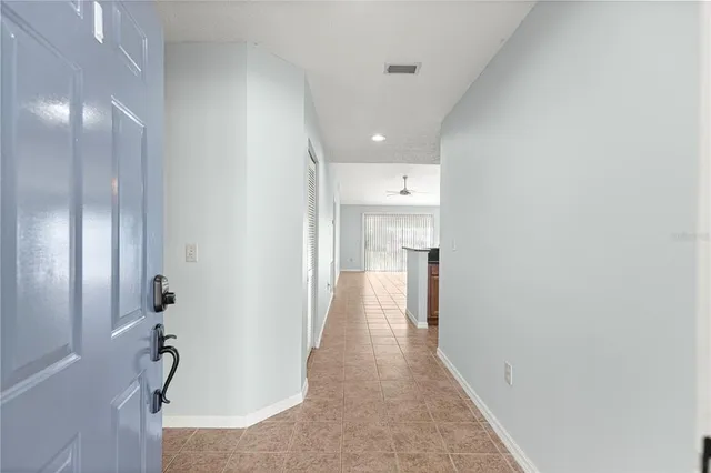 a view of entryway with hall