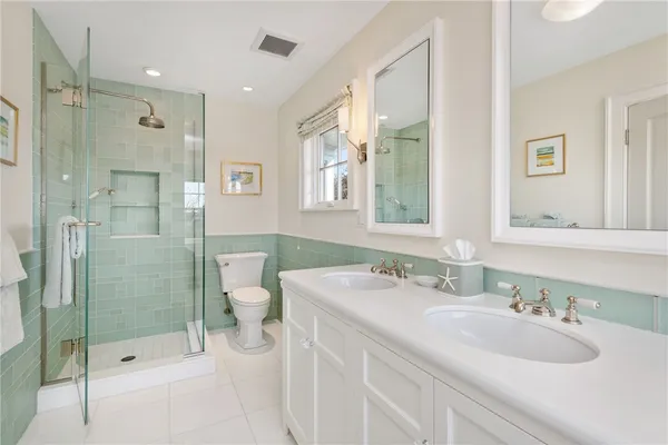 $16,500 | 271 Carnegie Harbor Drive, Portsmouth, RI 02871