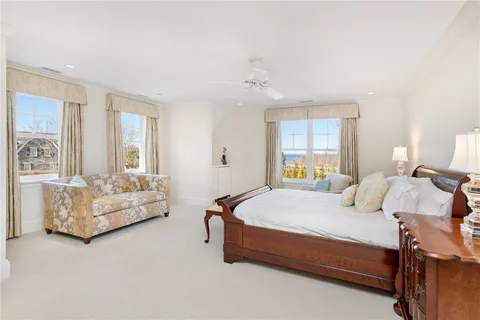 $16,500 | 271 Carnegie Harbor Drive, Portsmouth, RI 02871