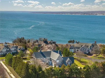 $16,500 | 271 Carnegie Harbor Drive, Portsmouth, RI 02871