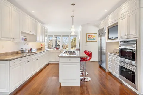 $16,500 | 271 Carnegie Harbor Drive, Portsmouth, RI 02871