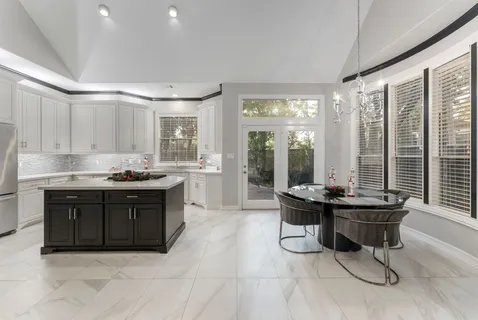 $625,000 | 2727 South Southern Oaks Drive, Houston, TX 77068