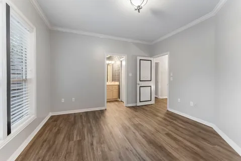 $625,000 | 2727 South Southern Oaks Drive, Houston, TX 77068