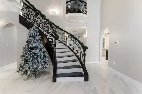 $625,000 | 2727 South Southern Oaks Drive, Houston, TX 77068