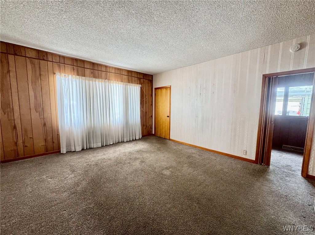 175 Cable Street Buffalo, NY 14206 - Photo 4 of 17