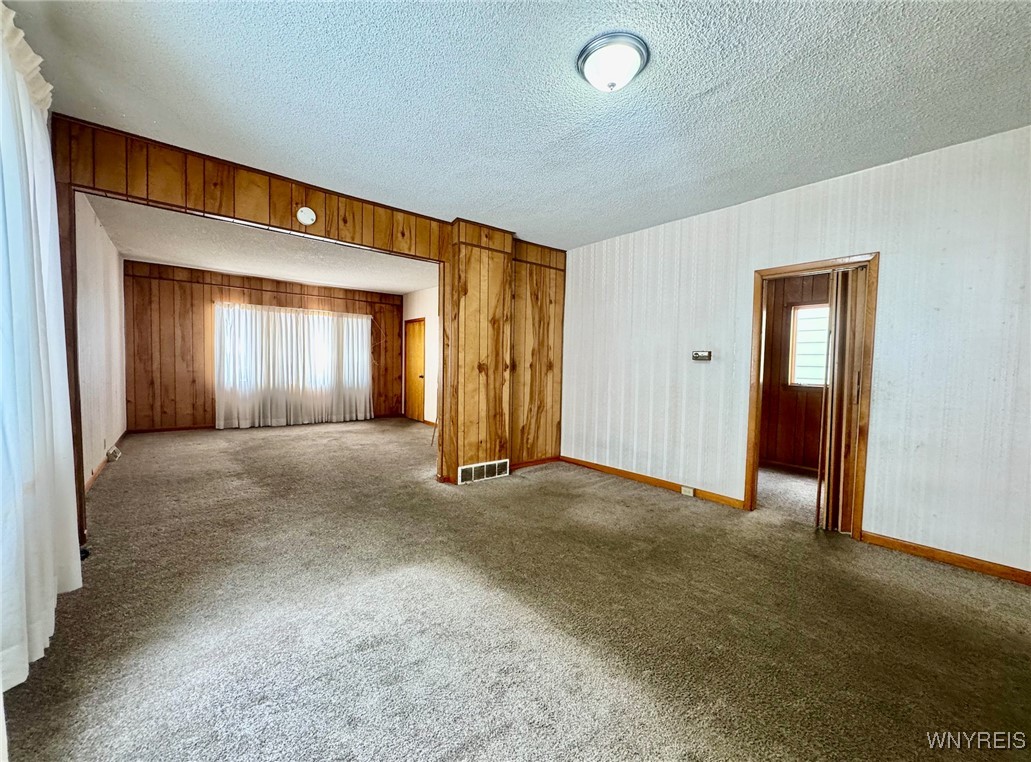 175 Cable Street Buffalo, NY 14206 - Photo 5 of 17