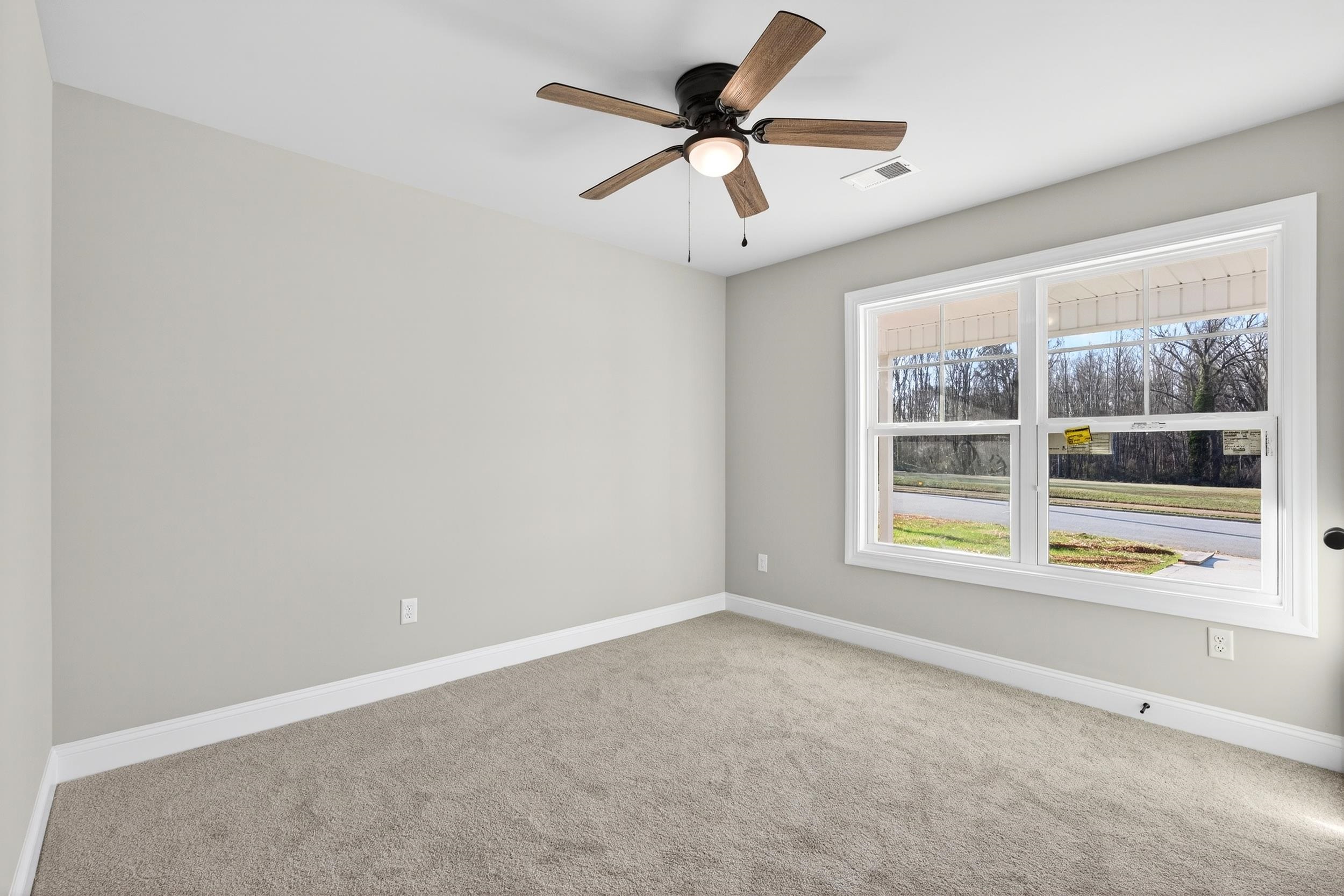 210 Gaffney Avenue Gaffney, SC 29341 - Photo 18 of 25