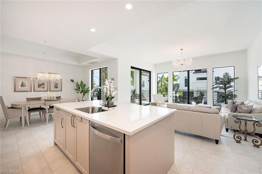 1111 Central Avenue, Unit 207 Naples, FL 34102 - Photo 5 of 18