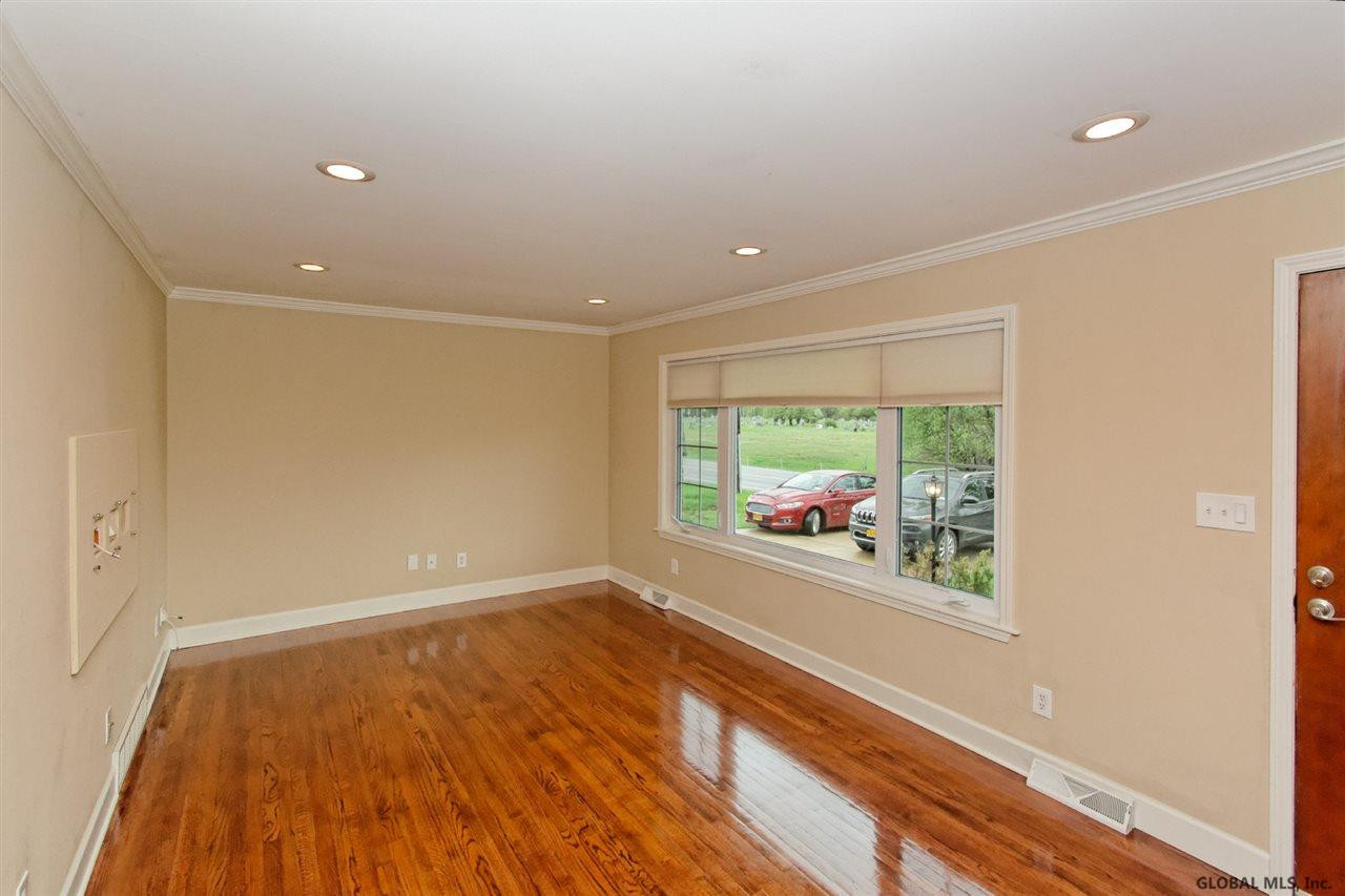 1313 Princetown Road Rotterdam, NY 12306 - Photo 3 of 25 Photo 3