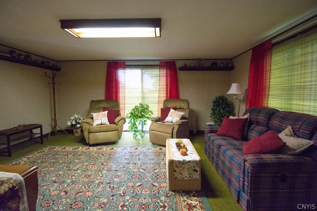 8074 Morgan Road Clay, NY 13090 - Photo 12 of 31