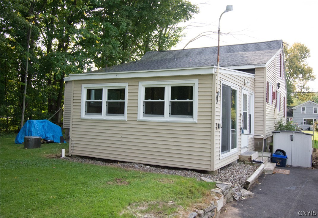 8074 Morgan Road Clay, NY 13090 - Photo 6 of 31