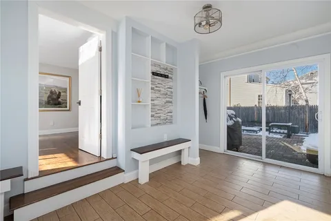 $1,125,000 | 4 Mt Avenue, Providence, RI 02906