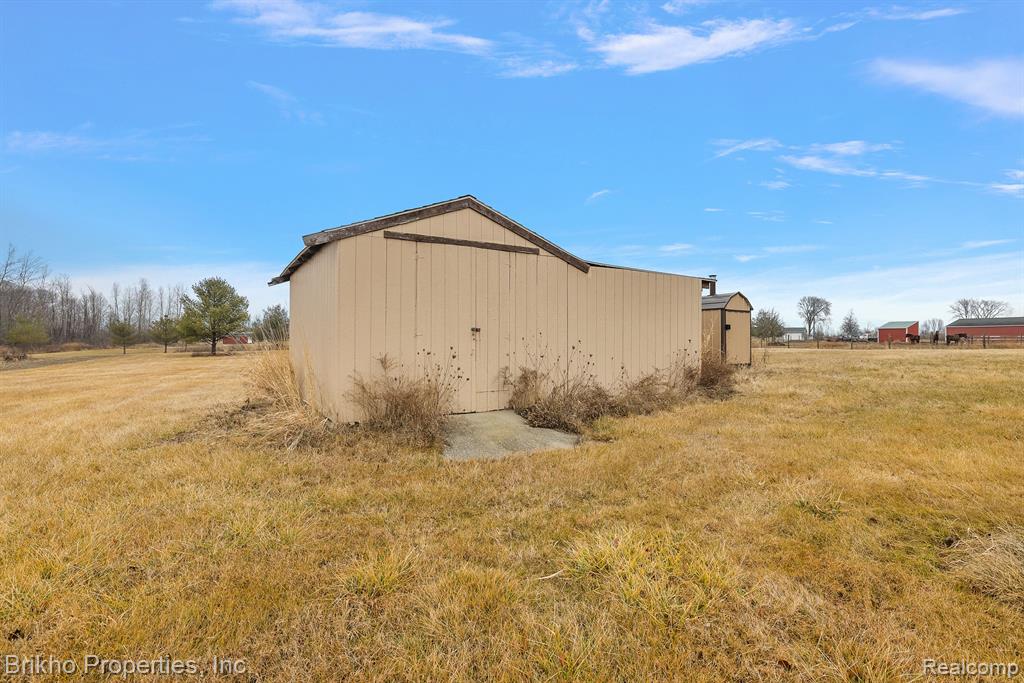 10804 Lambs Road Memphis, MI 48041 - Photo 17 of 62