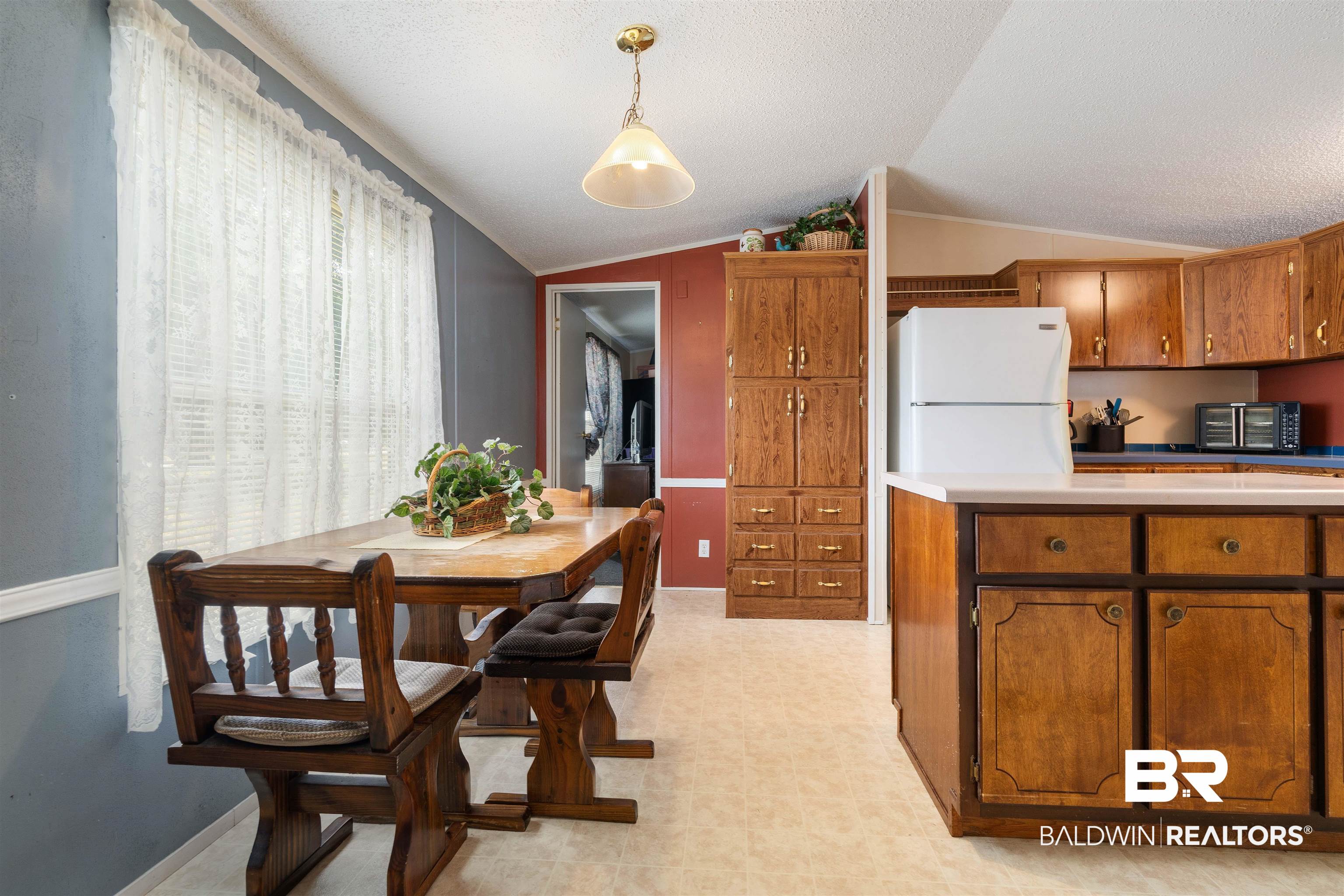 5040 Gaynor Road Eight Mile, AL 36613 - Photo 13 of 27
