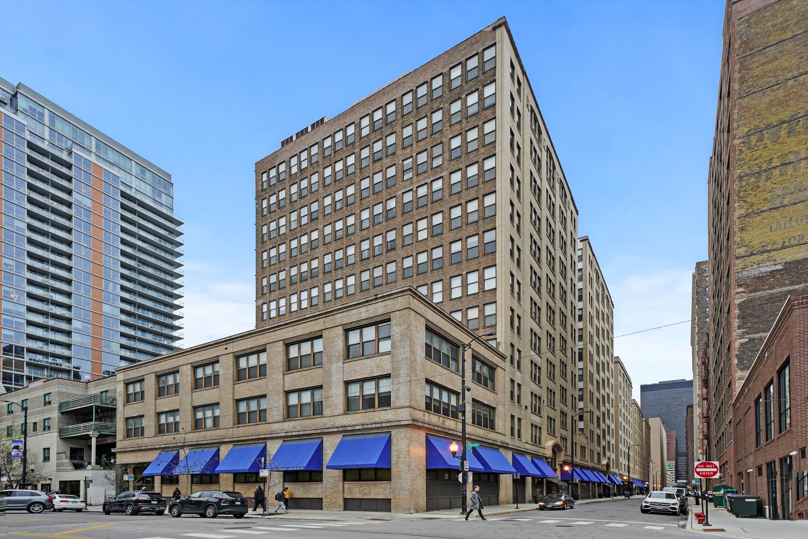 780 South Federal Street, Unit 1207 Chicago, IL 60605 - Photo 1 of 22 a building view