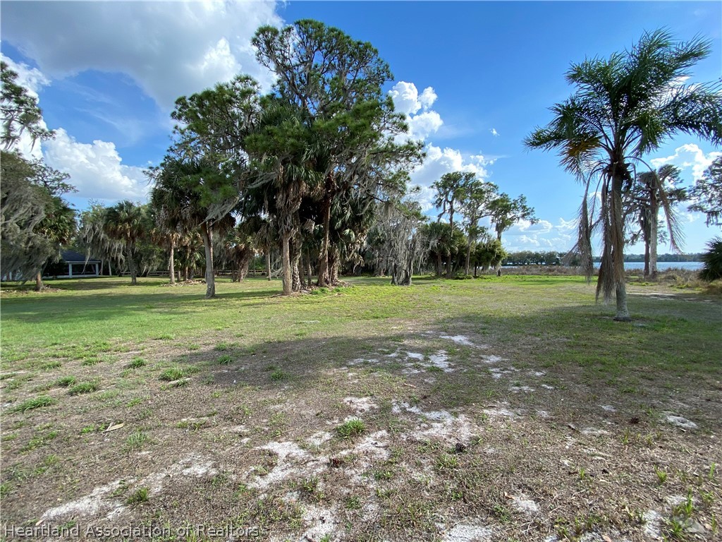 1030 Lake June Road Lake Placid, FL 33852 - Photo 3 of 10 Gallery Image 3