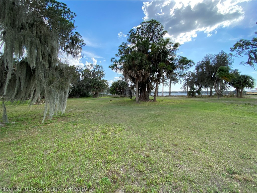 1030 Lake June Road Lake Placid, FL 33852 - Photo 5 of 10 Gallery Image 5