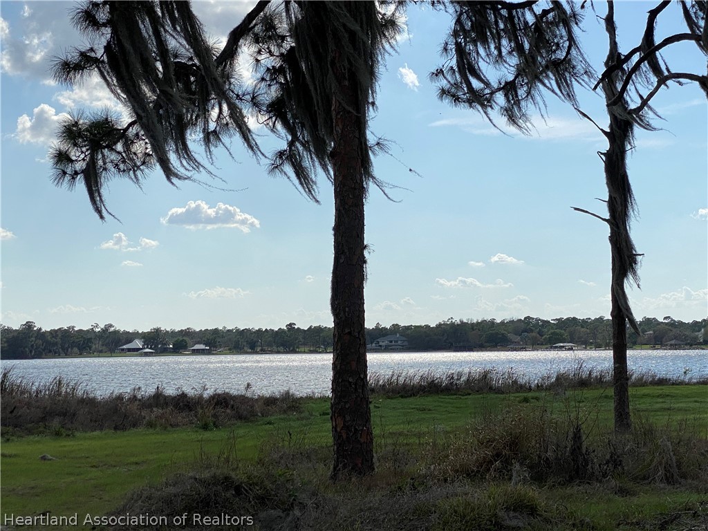 1030 Lake June Road Lake Placid, FL 33852 - Photo 8 of 10 Gallery Image 8