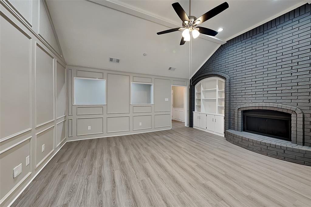 212 Springhill Drive Hurst, TX 76054 - Photo 2 of 21