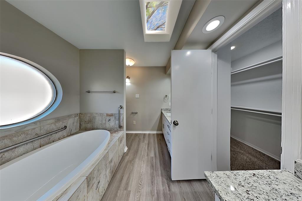 212 Springhill Drive Hurst, TX 76054 - Photo 10 of 21