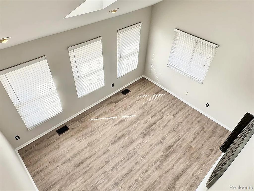1075 Beaver Run Troy, MI 48083 - Photo 28 of 29